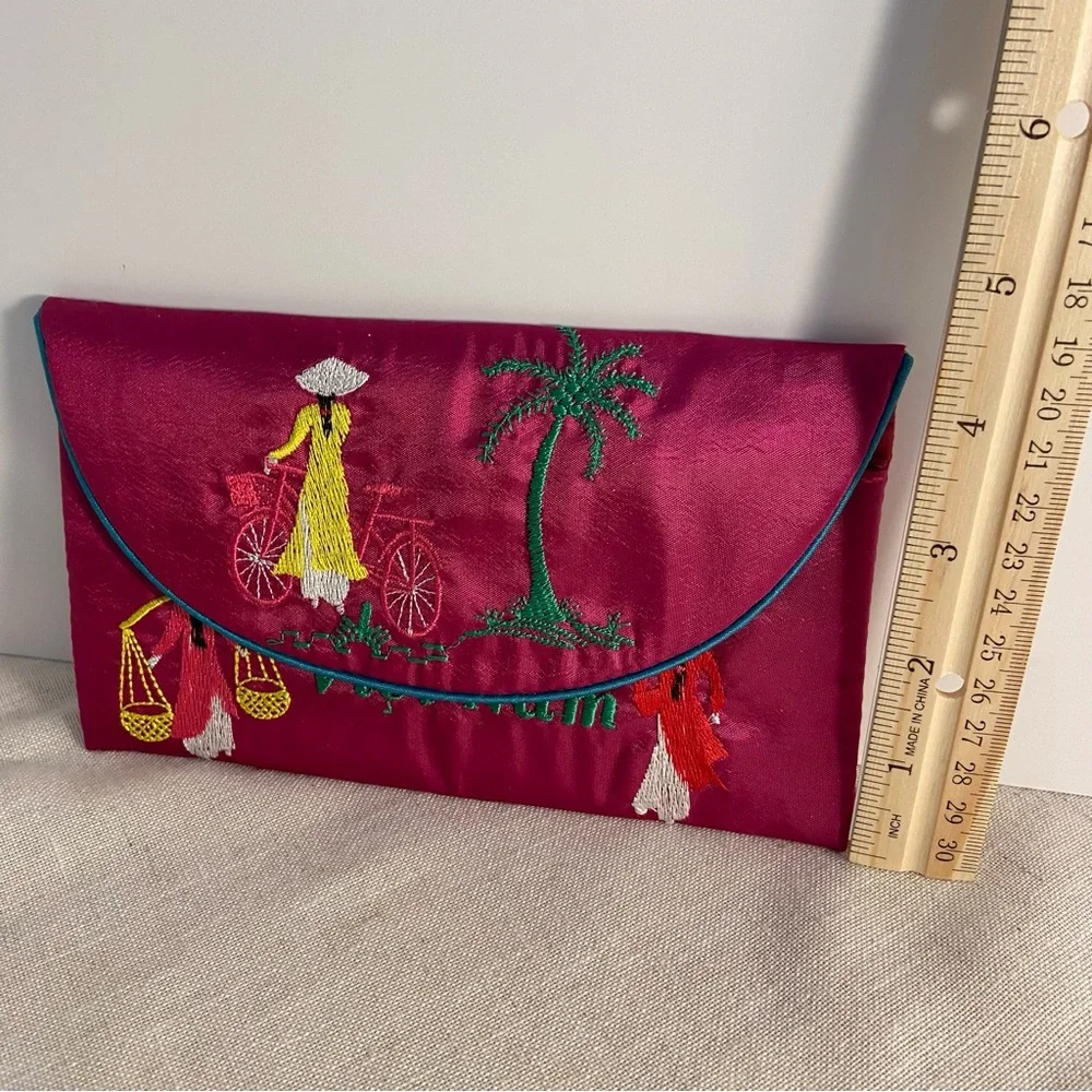 unbranded vintage beautiful vibrant